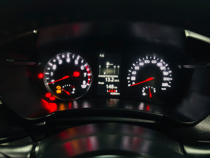 44,000 KMS MARUTI SWIFT ZXI+ PETROL (2024)