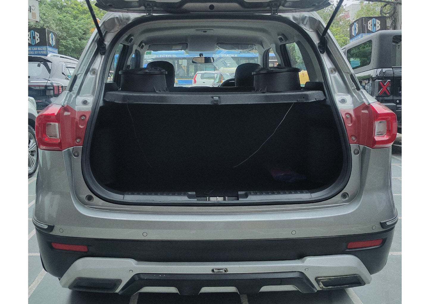 29,000 KMS MARUTI BREZZA 1.5 LXI PETROL (2021)