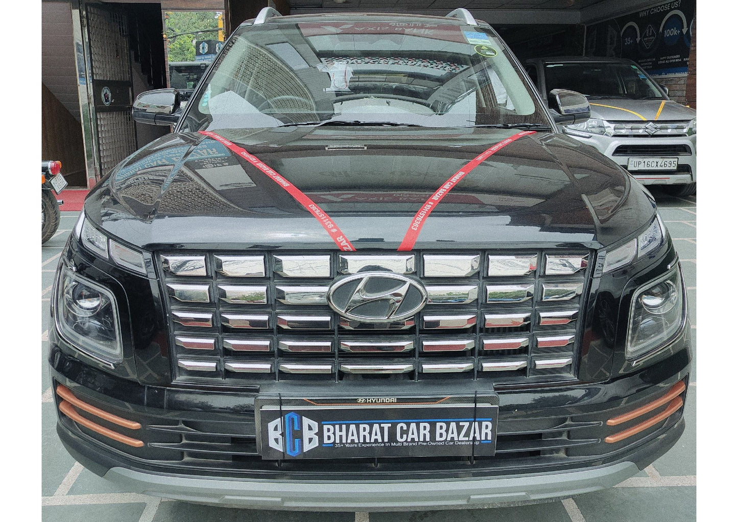 12,000 KMS HYUNDAI VENUE SX 1.0 TURBO DCT AUTOMATIC SUNROOF PETROL (2025)