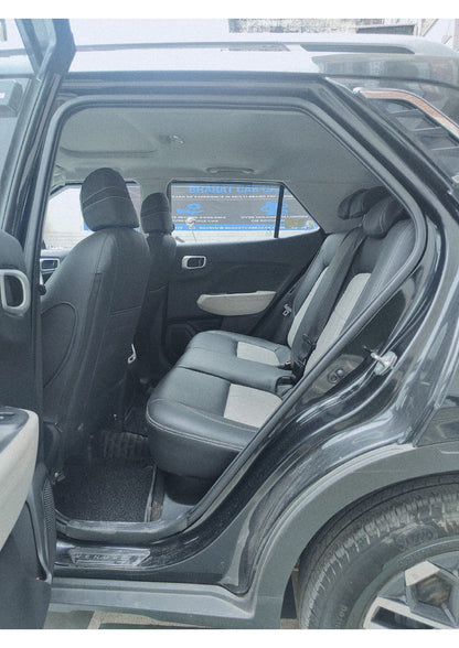 12,000 KMS HYUNDAI VENUE SX 1.0 TURBO DCT AUTOMATIC SUNROOF PETROL (2025)