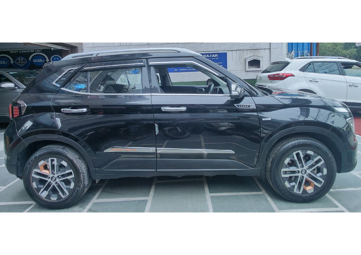 12,000 KMS HYUNDAI VENUE SX 1.0 TURBO DCT AUTOMATIC SUNROOF PETROL (2025)